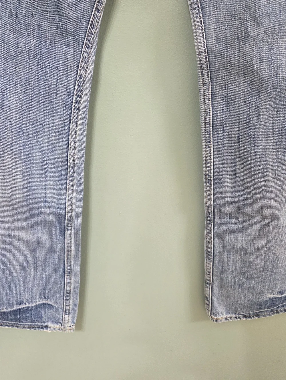 American Eagle Outfitters Mens Relaxed Straight Distressed Mens Jeans Size 33x30